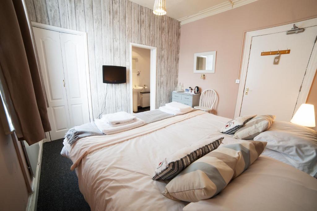 Waves In Bed and Breakfast Bournemouth Værelse billede